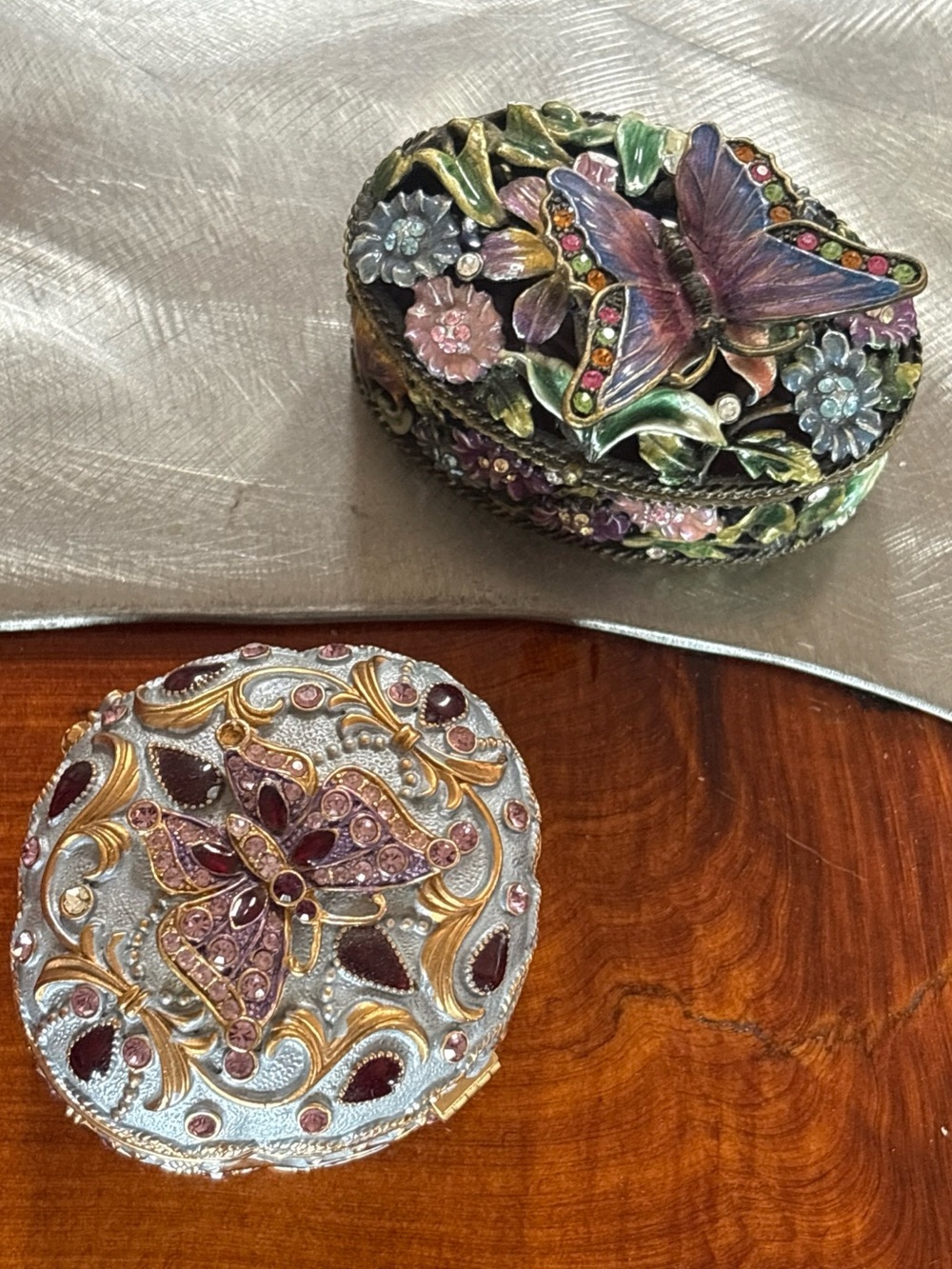 Beautiful Small Trinkets Box Signed DZ ~ Set of Two ~ With butterflies